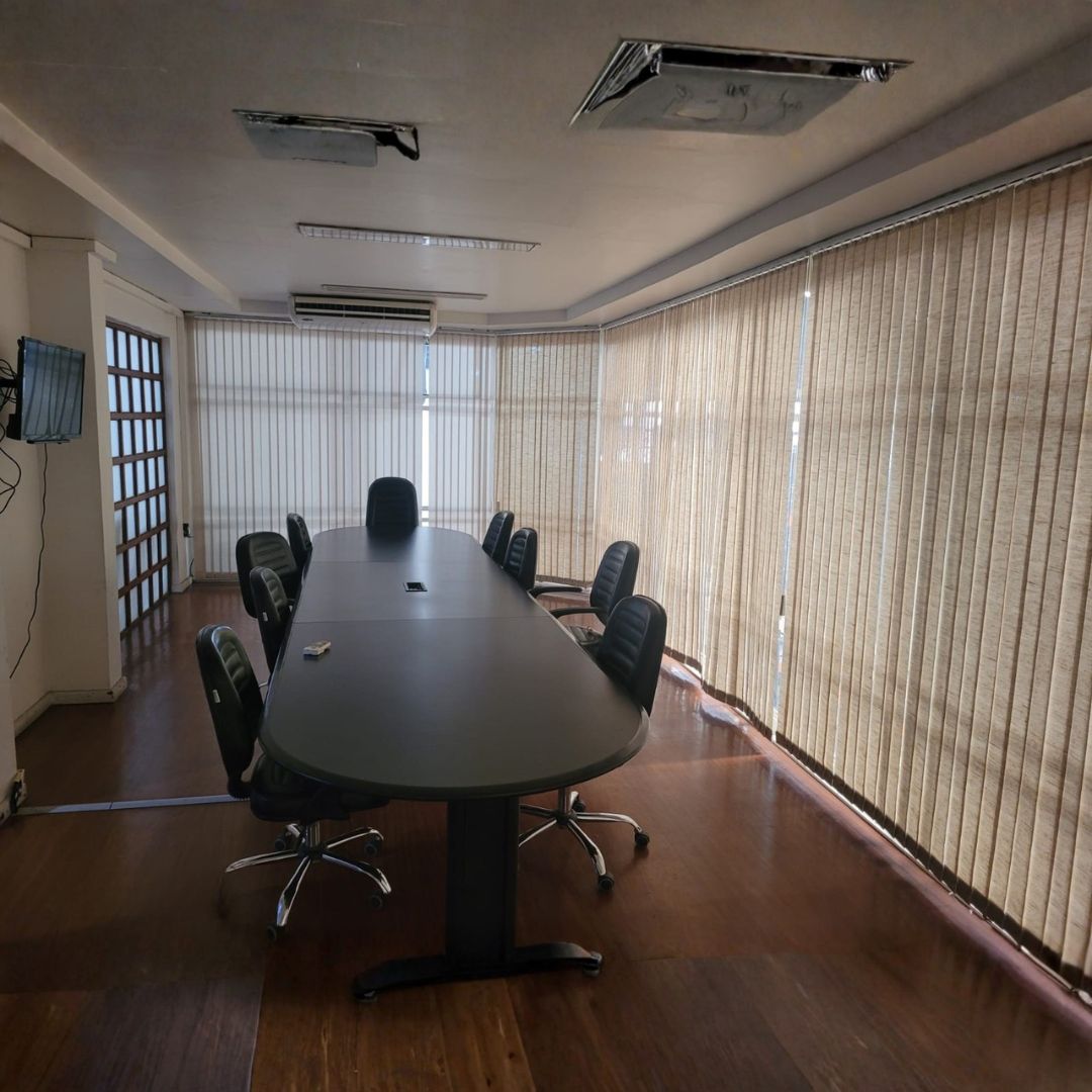 Persiana Vertical sob medida para escritório corporativo – Belo Horizonte — Belo Horizonte